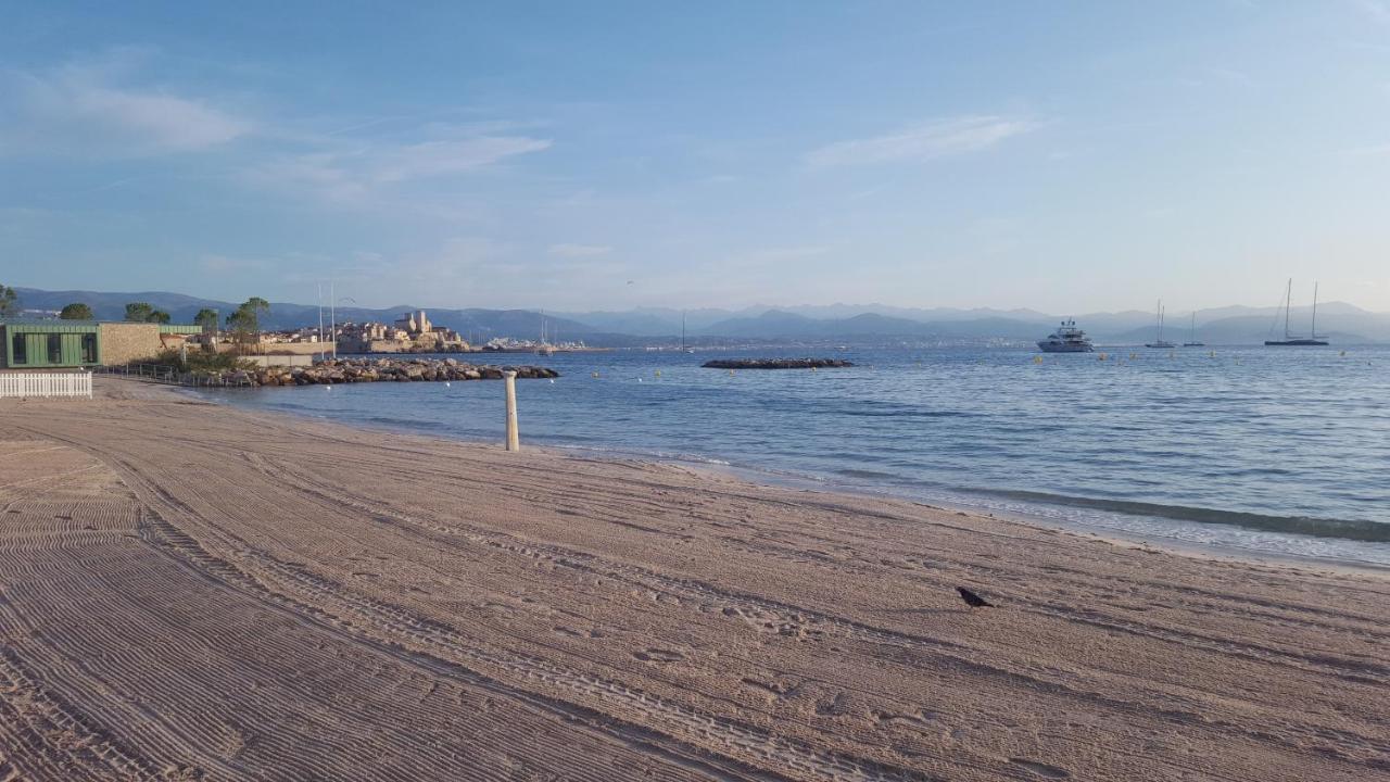 Magnifique Gite de la Garoupe au Cap d'Antibes à 300m des plages Exterior foto